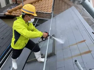 S様邸　屋根カバー工法及び破風板金工事